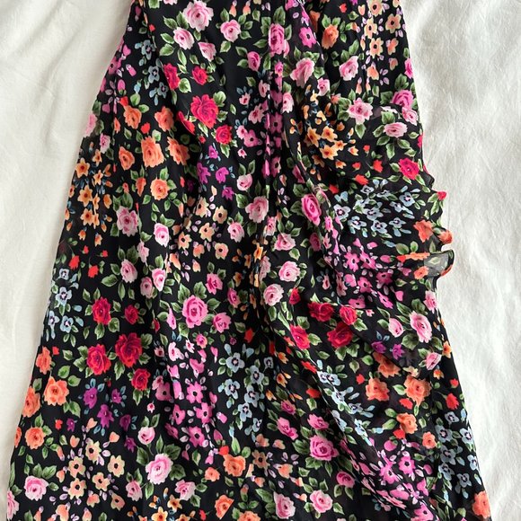 Yumi Kim Venezia Floral Wrap Dress - Picture 4 of 5